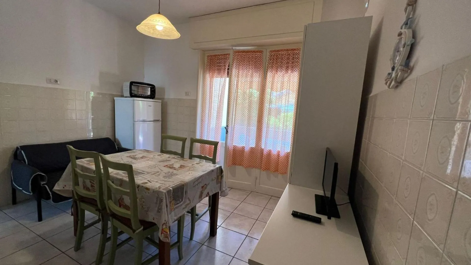 Appartamenti Na Follonica 0*,  Itálie